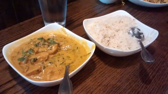 Saffron indian cuisine signature dishes Butter ChickenChicken Tikka MasalaTandoori Chicken